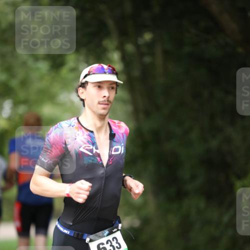 30.08.2026 - Elbe Triathlon Hamburg Antke Förster http://msf.ph/oto/10100551 30.08.2026 11:06:52 Laufen 633 meine-sportfotos.de