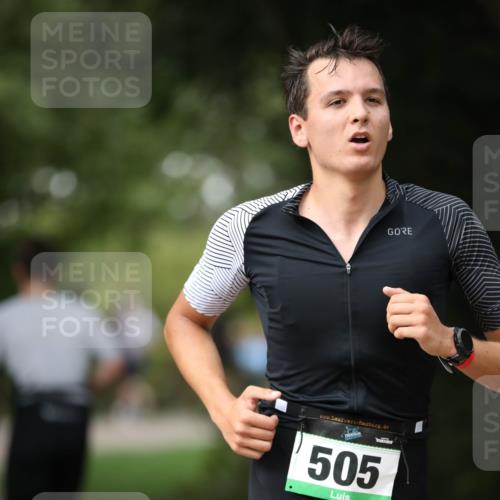 30.08.2026 - Elbe Triathlon Hamburg Antke Förster http://msf.ph/oto/10100606 30.08.2026 11:07:28 Laufen 505 meine-sportfotos.de