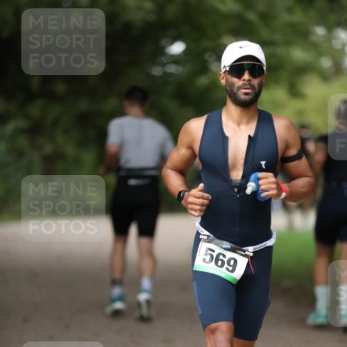 30.08.2026 - Elbe Triathlon Hamburg Antke Förster http://msf.ph/oto/10100608 30.08.2026 11:07:30 Laufen 569 meine-sportfotos.de