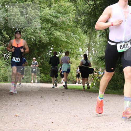 30.08.2026 - Elbe Triathlon Hamburg Antke Förster http://msf.ph/oto/10100771 30.08.2026 11:12:31 Laufen 1114, 640 meine-sportfotos.de