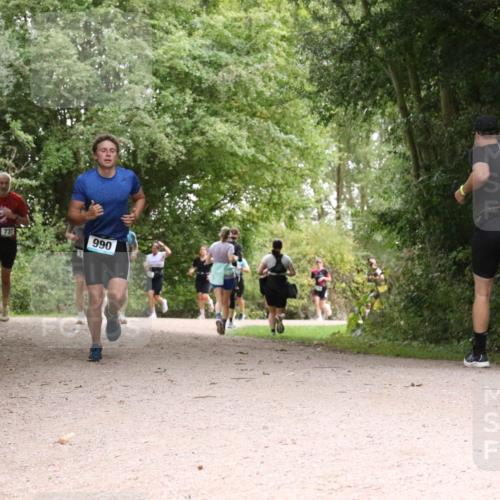 30.08.2026 - Elbe Triathlon Hamburg Antke Förster http://msf.ph/oto/10100777 30.08.2026 11:12:35 Laufen 737, 990 meine-sportfotos.de