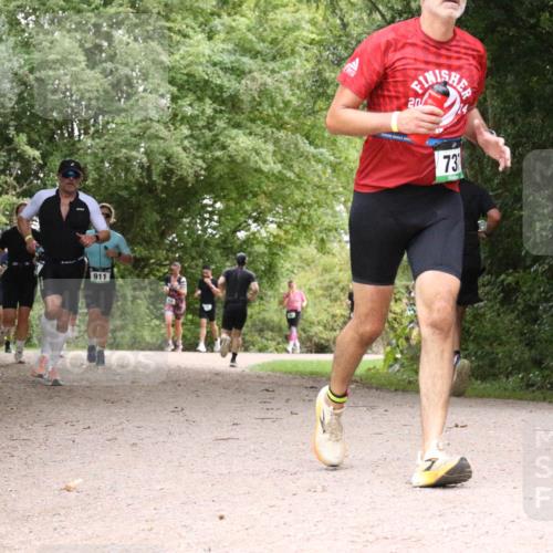 30.08.2026 - Elbe Triathlon Hamburg Antke Förster http://msf.ph/oto/10100795 30.08.2026 11:12:43 Laufen 873, 911, 20, 73 meine-sportfotos.de