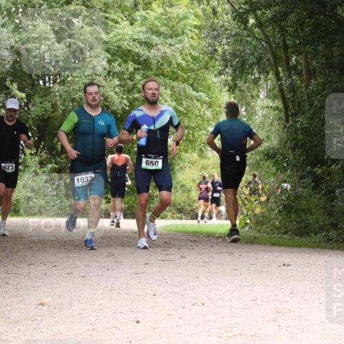30.08.2026 - Elbe Triathlon Hamburg Antke Förster http://msf.ph/oto/10100879 30.08.2026 11:13:24 Laufen 623, 1032, 650 meine-sportfotos.de