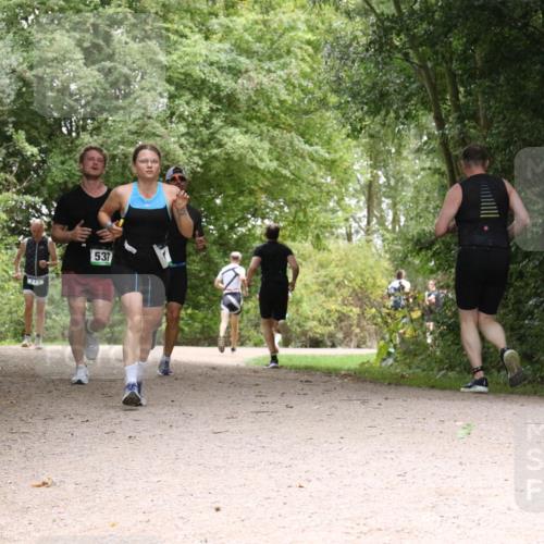 30.08.2026 - Elbe Triathlon Hamburg Antke Förster http://msf.ph/oto/10100935 30.08.2026 11:14:00 Laufen 537 meine-sportfotos.de