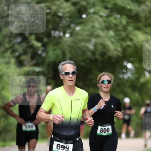 30.08.2026 - Elbe Triathlon Hamburg Antke Förster http://msf.ph/oto/10100972 30.08.2026 11:11:21 Laufen 598, 699, 800 meine-sportfotos.de