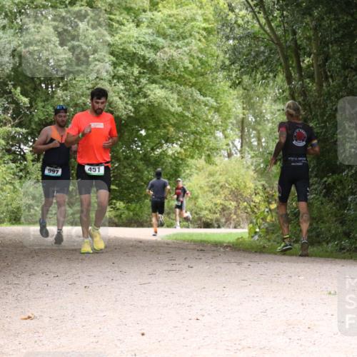 30.08.2026 - Elbe Triathlon Hamburg Antke Förster http://msf.ph/oto/10100977 30.08.2026 11:14:27 Laufen 7632, 997, 451 meine-sportfotos.de