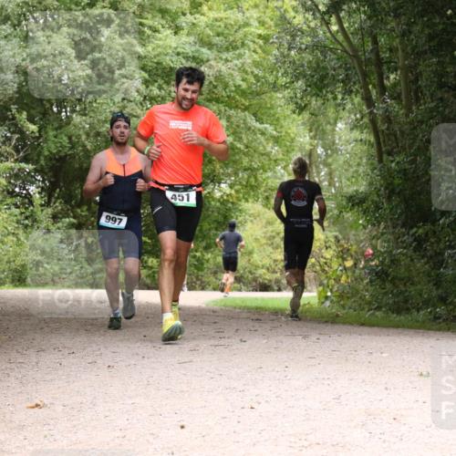 30.08.2026 - Elbe Triathlon Hamburg Antke Förster http://msf.ph/oto/10100979 30.08.2026 11:14:29 Laufen 997, 451 meine-sportfotos.de