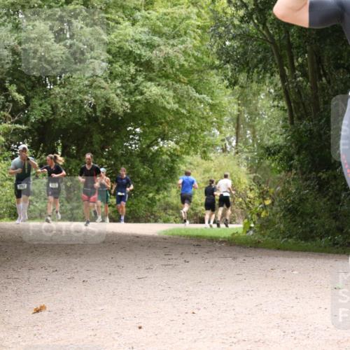 30.08.2026 - Elbe Triathlon Hamburg Antke Förster http://msf.ph/oto/10101053 30.08.2026 11:15:13 Laufen 792, 75 meine-sportfotos.de