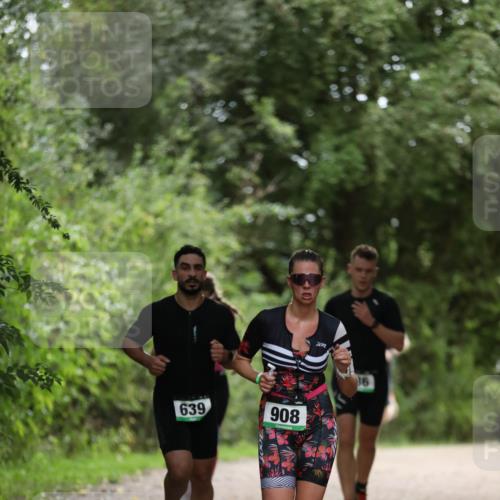 30.08.2026 - Elbe Triathlon Hamburg Antke Förster http://msf.ph/oto/10101130 30.08.2026 11:12:54 Laufen 639, 908, 16 meine-sportfotos.de