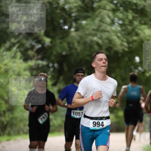 30.08.2026 - Elbe Triathlon Hamburg Antke Förster http://msf.ph/oto/10101220 30.08.2026 11:13:42 Laufen 793, 1057, 994 meine-sportfotos.de