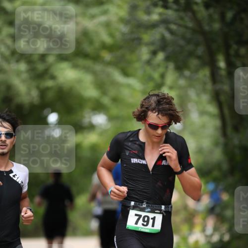 30.08.2026 - Elbe Triathlon Hamburg Antke Förster http://msf.ph/oto/10101342 30.08.2026 11:15:05 Laufen 3, 3, 50, 791 meine-sportfotos.de