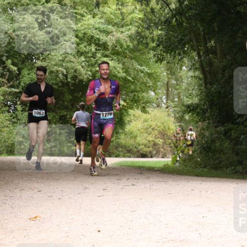 30.08.2026 - Elbe Triathlon Hamburg Antke Förster http://msf.ph/oto/10101451 30.08.2026 11:19:18 Laufen 1063, 1276, 85 meine-sportfotos.de