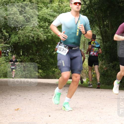 30.08.2026 - Elbe Triathlon Hamburg Antke Förster http://msf.ph/oto/10101507 30.08.2026 11:19:58 Laufen 902, 1035, 510 meine-sportfotos.de
