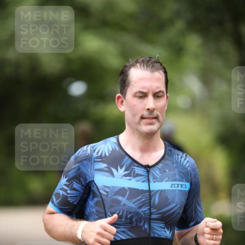 30.08.2026 - Elbe Triathlon Hamburg Antke Förster http://msf.ph/oto/10101516 30.08.2026 11:16:54 Laufen  meine-sportfotos.de