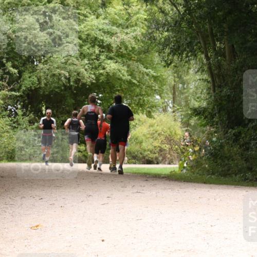 30.08.2026 - Elbe Triathlon Hamburg Antke Förster http://msf.ph/oto/10101569 30.08.2026 11:20:31 Laufen  meine-sportfotos.de
