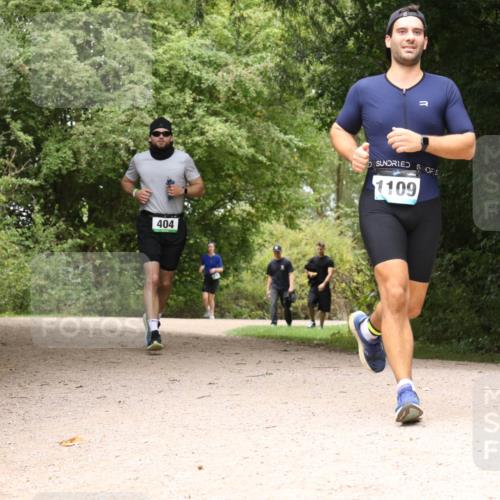 30.08.2026 - Elbe Triathlon Hamburg Antke Förster http://msf.ph/oto/10101595 30.08.2026 11:20:53 Laufen 404, 1109 meine-sportfotos.de