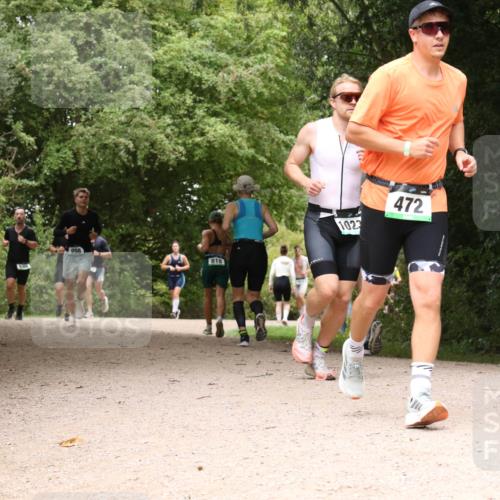 30.08.2026 - Elbe Triathlon Hamburg Antke Förster http://msf.ph/oto/10101625 30.08.2026 11:21:19 Laufen 998, 818, 1023, 472 meine-sportfotos.de
