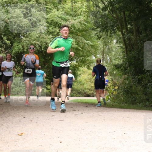 30.08.2026 - Elbe Triathlon Hamburg Antke Förster http://msf.ph/oto/10101875 30.08.2026 11:23:20 Laufen 787, 912, 1896, 1252, 576 meine-sportfotos.de