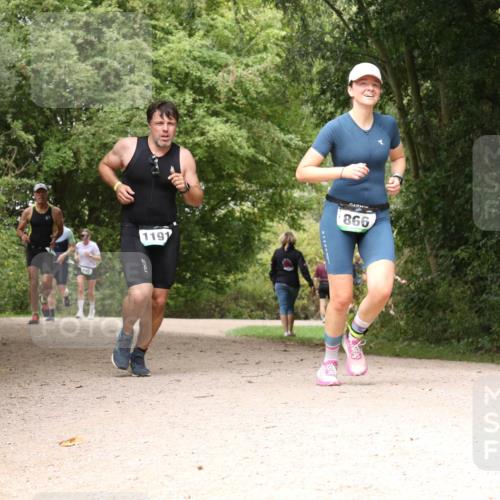 30.08.2026 - Elbe Triathlon Hamburg Antke Förster http://msf.ph/oto/10102139 30.08.2026 11:26:12 Laufen 1191, 866 meine-sportfotos.de