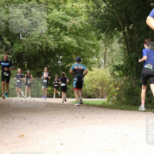 30.08.2026 - Elbe Triathlon Hamburg Antke Förster http://msf.ph/oto/10102185 30.08.2026 11:26:40 Laufen 876, 659 meine-sportfotos.de