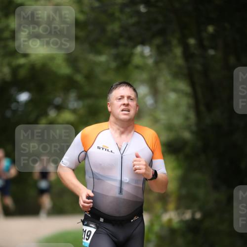 30.08.2026 - Elbe Triathlon Hamburg Antke Förster http://msf.ph/oto/10102238 30.08.2026 11:23:53 Laufen 19 meine-sportfotos.de