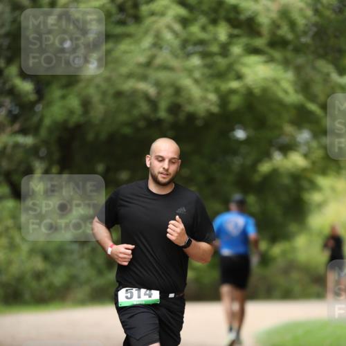 30.08.2026 - Elbe Triathlon Hamburg Antke Förster http://msf.ph/oto/10102262 30.08.2026 11:24:06 Laufen 514 meine-sportfotos.de