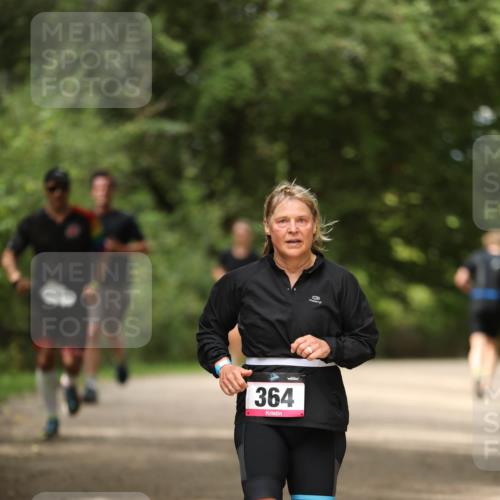 30.08.2026 - Elbe Triathlon Hamburg Antke Förster http://msf.ph/oto/10102272 30.08.2026 11:24:24 Laufen 364 meine-sportfotos.de