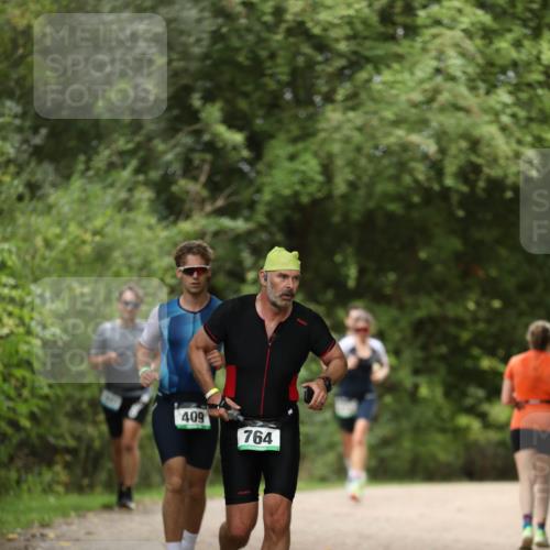 30.08.2026 - Elbe Triathlon Hamburg Antke Förster http://msf.ph/oto/10102426 30.08.2026 11:26:01 Laufen 409, 764 meine-sportfotos.de