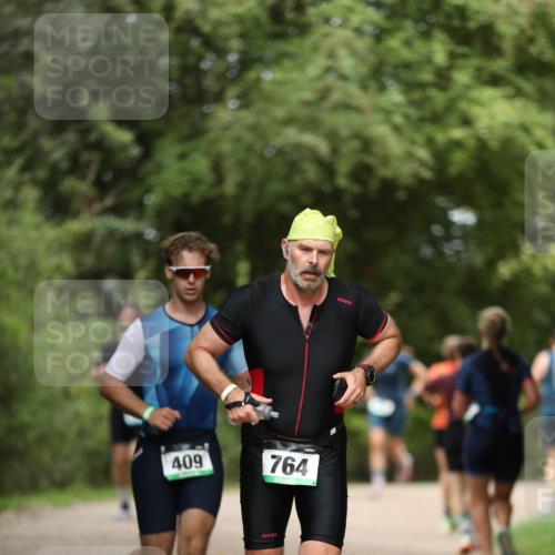 30.08.2026 - Elbe Triathlon Hamburg Antke Förster http://msf.ph/oto/10102430 30.08.2026 11:26:02 Laufen 409, 764, 3 meine-sportfotos.de