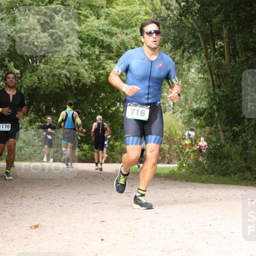 30.08.2026 - Elbe Triathlon Hamburg Antke Förster http://msf.ph/oto/10102449 30.08.2026 11:29:42 Laufen 1170, 716 meine-sportfotos.de