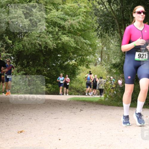 30.08.2026 - Elbe Triathlon Hamburg Antke Förster http://msf.ph/oto/10102465 30.08.2026 11:29:49 Laufen 1369, 9211 meine-sportfotos.de