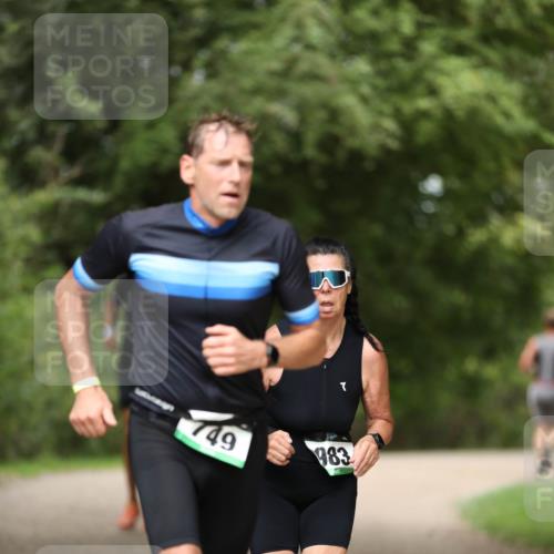 30.08.2026 - Elbe Triathlon Hamburg Antke Förster http://msf.ph/oto/10102508 30.08.2026 11:26:51 Laufen 749, 983 meine-sportfotos.de