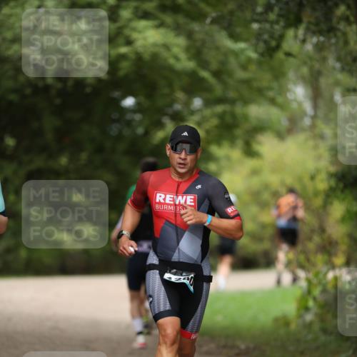 30.08.2026 - Elbe Triathlon Hamburg Antke Förster http://msf.ph/oto/10102528 30.08.2026 11:27:06 Laufen  meine-sportfotos.de