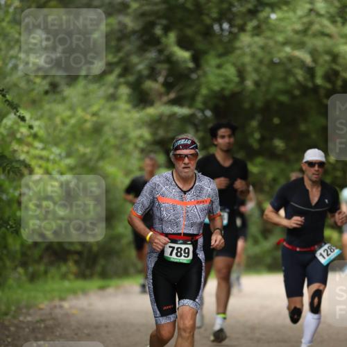 30.08.2026 - Elbe Triathlon Hamburg Antke Förster http://msf.ph/oto/10102634 30.08.2026 11:28:09 Laufen 789, 128 meine-sportfotos.de
