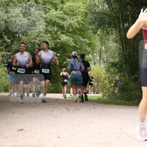30.08.2026 - Elbe Triathlon Hamburg Antke Förster http://msf.ph/oto/10102653 30.08.2026 11:32:21 Laufen 974, 1090, 1266, 1034, 840 meine-sportfotos.de