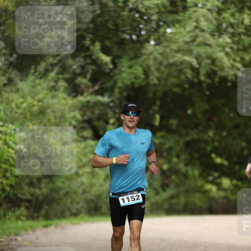 30.08.2026 - Elbe Triathlon Hamburg Antke Förster http://msf.ph/oto/10102670 30.08.2026 11:28:37 Laufen 1152 meine-sportfotos.de
