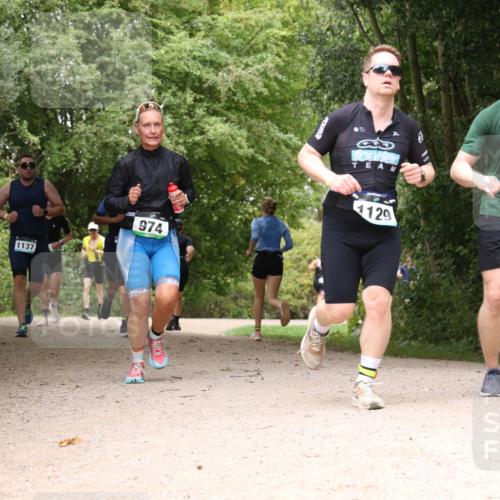 30.08.2026 - Elbe Triathlon Hamburg Antke Förster http://msf.ph/oto/10102671 30.08.2026 11:32:26 Laufen 1137, 974, 1129 meine-sportfotos.de
