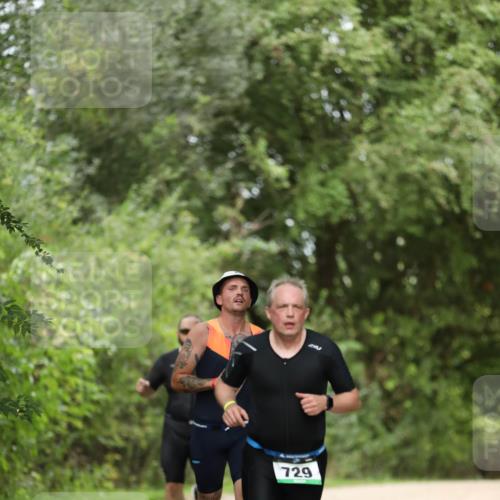 30.08.2026 - Elbe Triathlon Hamburg Antke Förster http://msf.ph/oto/10102736 30.08.2026 11:29:25 Laufen 2, 729 meine-sportfotos.de