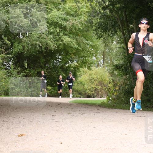 30.08.2026 - Elbe Triathlon Hamburg Antke Förster http://msf.ph/oto/10102761 30.08.2026 11:34:02 Laufen 39 meine-sportfotos.de