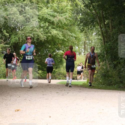 30.08.2026 - Elbe Triathlon Hamburg Antke Förster http://msf.ph/oto/10102915 30.08.2026 11:35:46 Laufen 1374, 915 meine-sportfotos.de