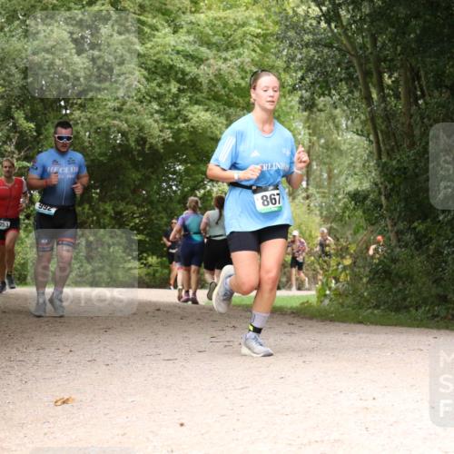 30.08.2026 - Elbe Triathlon Hamburg Antke Förster http://msf.ph/oto/10102979 30.08.2026 11:36:24 Laufen 992, 867, 1253 meine-sportfotos.de