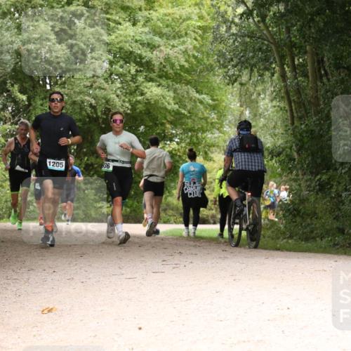 30.08.2026 - Elbe Triathlon Hamburg Antke Förster http://msf.ph/oto/10102999 30.08.2026 11:36:35 Laufen 1205, 836 meine-sportfotos.de