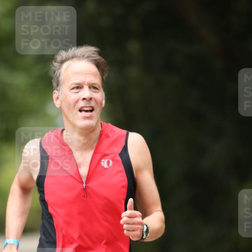 30.08.2026 - Elbe Triathlon Hamburg Antke Förster http://msf.ph/oto/10103020 30.08.2026 11:33:09 Laufen  meine-sportfotos.de