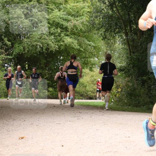 30.08.2026 - Elbe Triathlon Hamburg Antke Förster http://msf.ph/oto/10103119 30.08.2026 11:37:54 Laufen 1269 meine-sportfotos.de