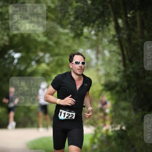 30.08.2026 - Elbe Triathlon Hamburg Antke Förster http://msf.ph/oto/10103130 30.08.2026 11:34:51 Laufen 1122 meine-sportfotos.de