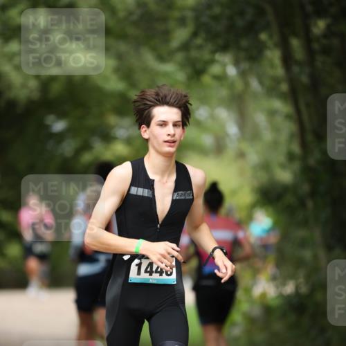 30.08.2026 - Elbe Triathlon Hamburg Antke Förster http://msf.ph/oto/10103238 30.08.2026 11:35:58 Laufen 1445 meine-sportfotos.de