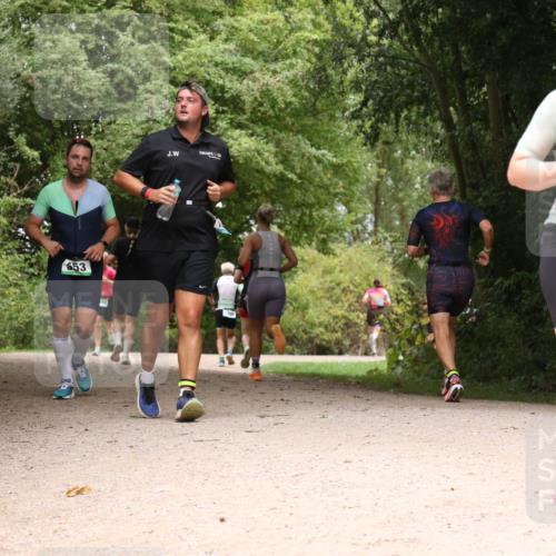 30.08.2026 - Elbe Triathlon Hamburg Antke Förster http://msf.ph/oto/10103439 30.08.2026 11:41:27 Laufen 653, 847 meine-sportfotos.de