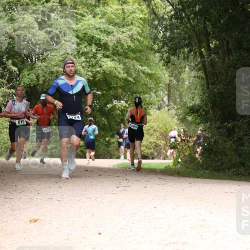 30.08.2026 - Elbe Triathlon Hamburg Antke Förster http://msf.ph/oto/10103461 30.08.2026 11:41:46 Laufen 395, 810, 1239, 154, 1580 meine-sportfotos.de