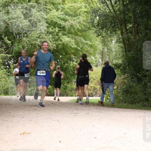 30.08.2026 - Elbe Triathlon Hamburg Antke Förster http://msf.ph/oto/10103587 30.08.2026 11:43:15 Laufen 1248, 1338 meine-sportfotos.de