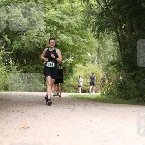 30.08.2026 - Elbe Triathlon Hamburg Antke Förster http://msf.ph/oto/10103653 30.08.2026 11:44:23 Laufen 894 meine-sportfotos.de